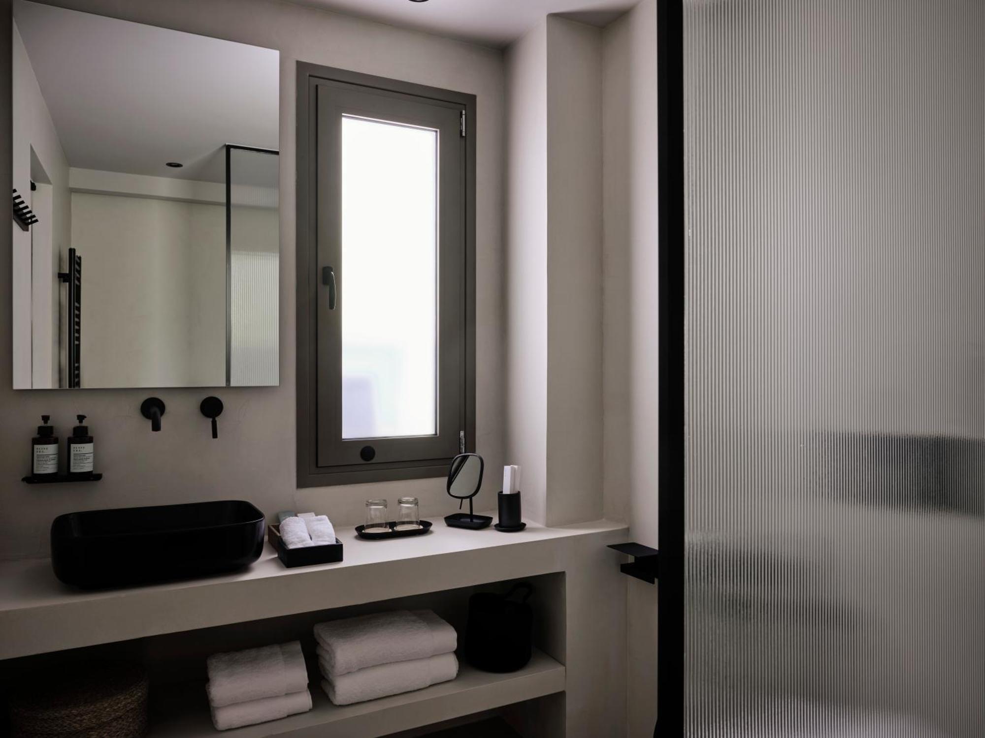 Bond Smart Living Suites Atina Dış mekan fotoğraf