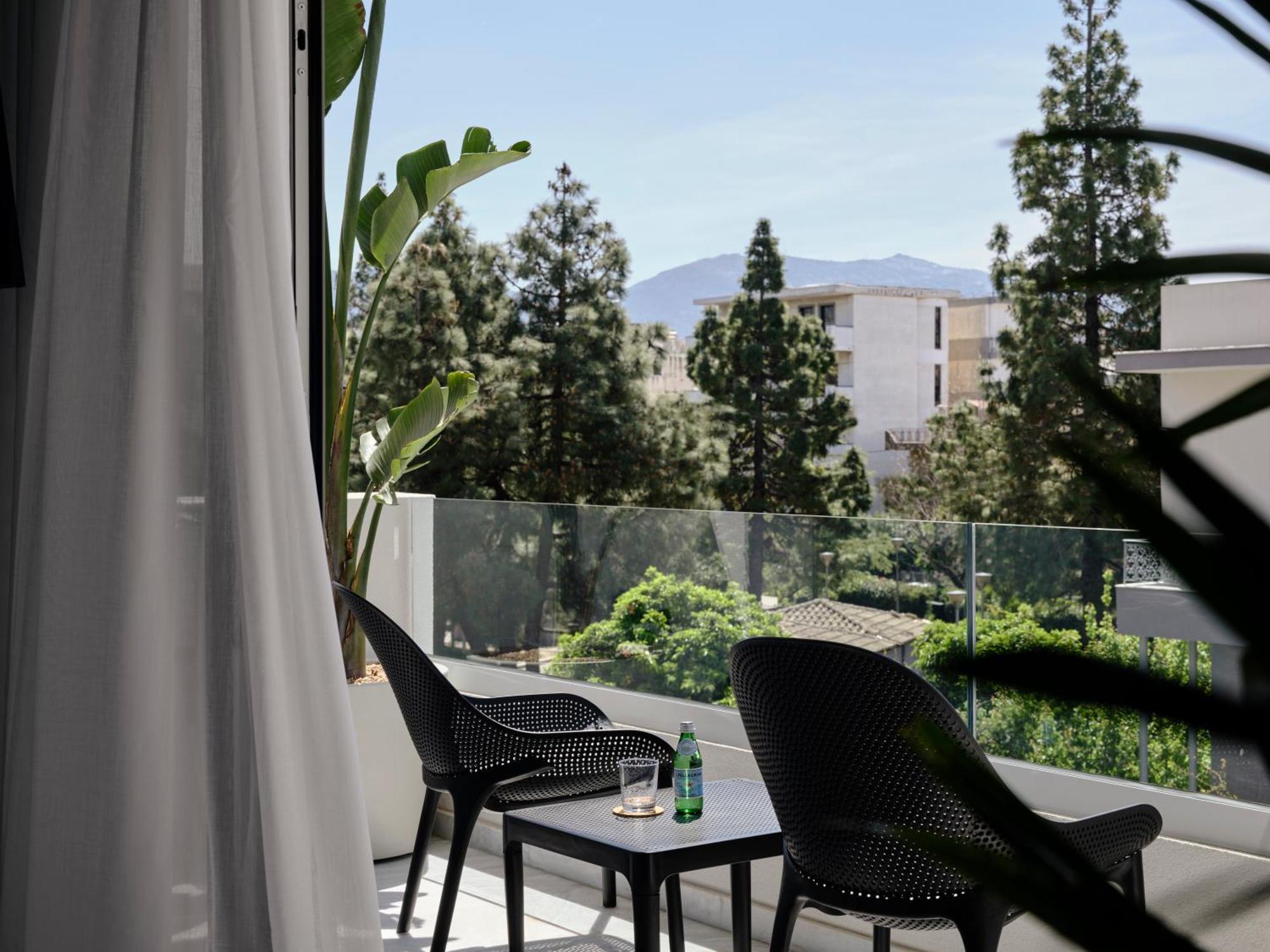 Bond Smart Living Suites Atina Dış mekan fotoğraf