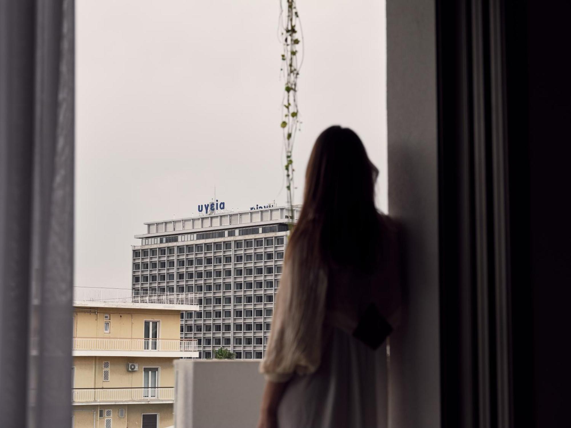 Bond Smart Living Suites Atina Dış mekan fotoğraf